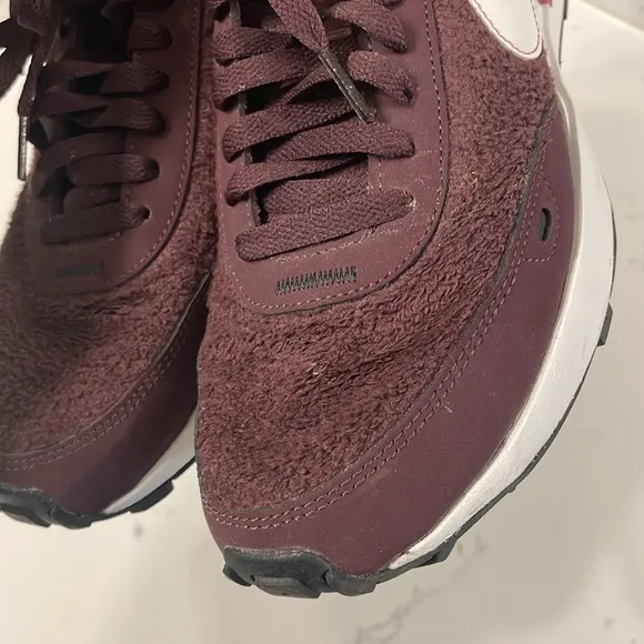 Nike Waffle One SE