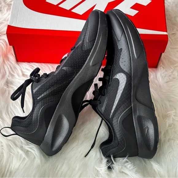 Nike Wearallday Women's Shoes 10