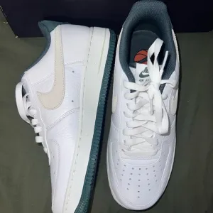 Nike White and Gray Sneakers Classic Design
