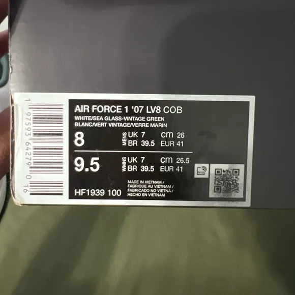 Nike White and Gray Sneakers Classic Design