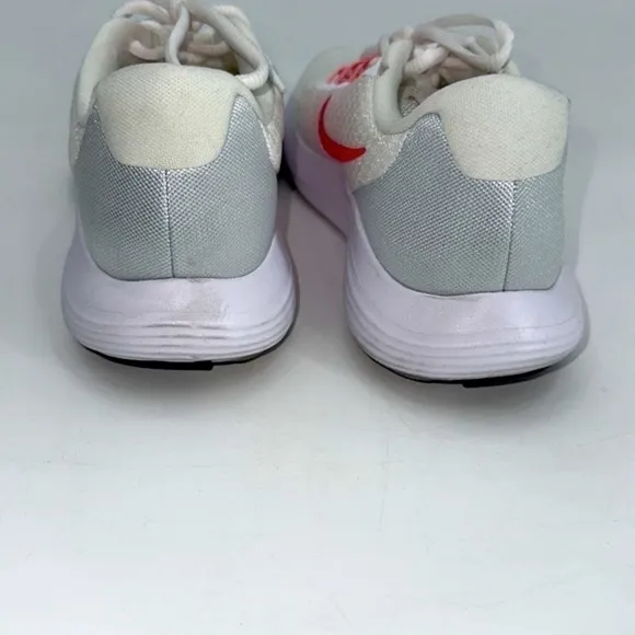 Nike Women's Lunar Converge White / Pink Ankle High sneakers SZ 6.5 worn once