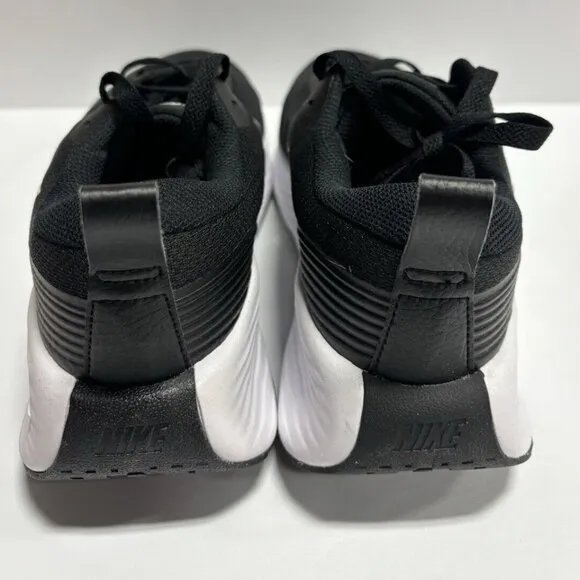 Nike Women’s Promina Black Walking Shoes, Size 8.5 M