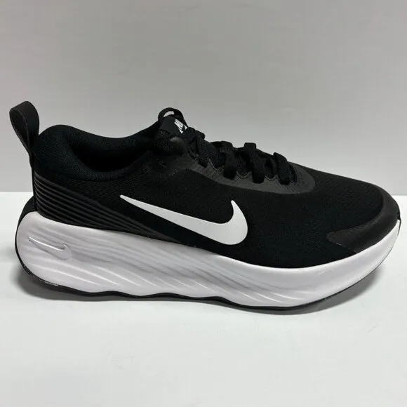 Nike Women’s Promina Black Walking Shoes, Size 8.5 M