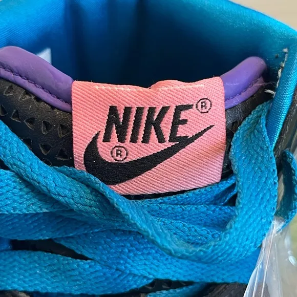 Nike women’s terminator premium high cut sneakers- new without box 24cm rare