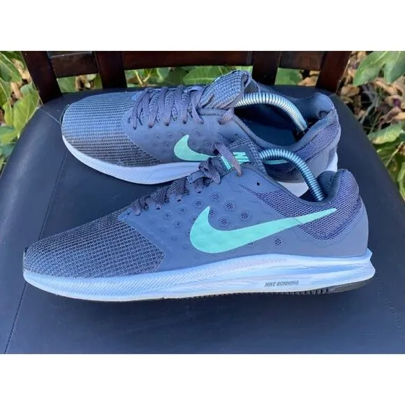 Nike Womens US 9.5 Lace Up Downshifter Running/Walking Sneakers