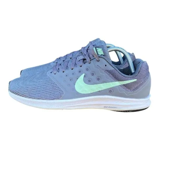 Nike Womens US 9.5 Lace Up Downshifter Running/Walking Sneakers