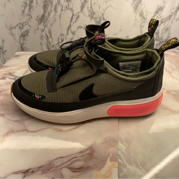 Nike Womens W Air Max Dia Winter Cargo Khaki/Black-Summit White Bq9665 301 8.5