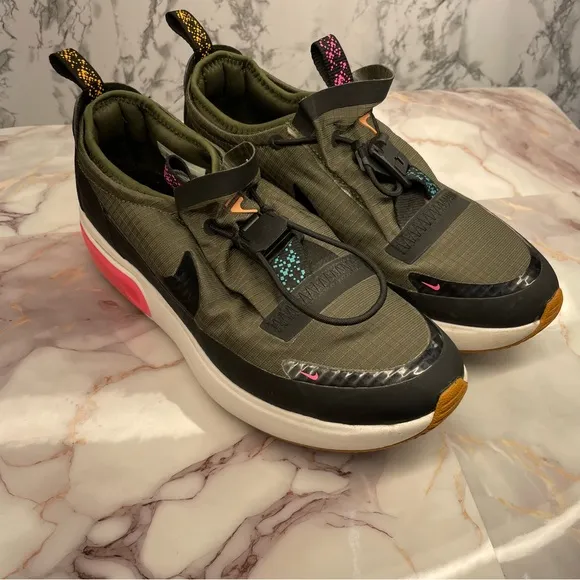 Nike Womens W Air Max Dia Winter Cargo Khaki/Black-Summit White Bq9665 301 8.5
