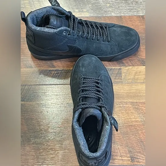 Nike Zoom Blazer Mid Sneaker Premium SB Acclimate Pack Black Men’s 7 Women’s 8.5