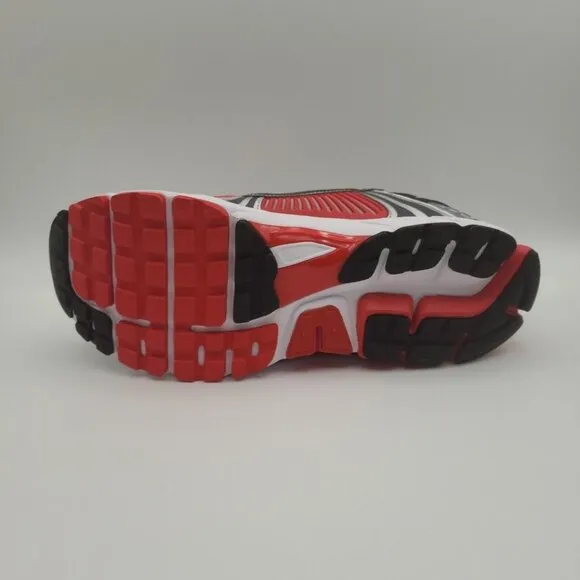 Nike Zoom Vomero 5 Men's Size 10.5 Silver University Red Casual Shoes HV0926-095