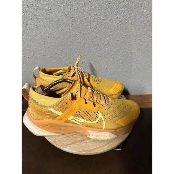 Nike‎ ZoomX Zegama Thunder yellow Running Trail Shoes Women Size10.5 $200