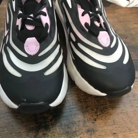 Nike Air Max Girls Running Shoes Size 3Y Pink/Black Casual Sneakers CN7877-101