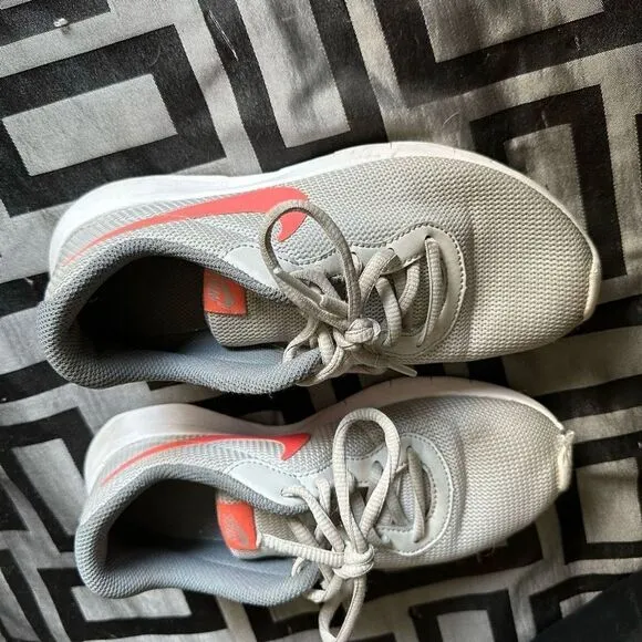 Nike Girls Tanjun Sneakers
