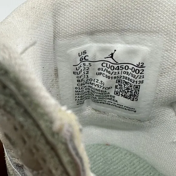 NIKE JORDAN 1 SEAFOAM GREEN WHITERETRO HIGH OG