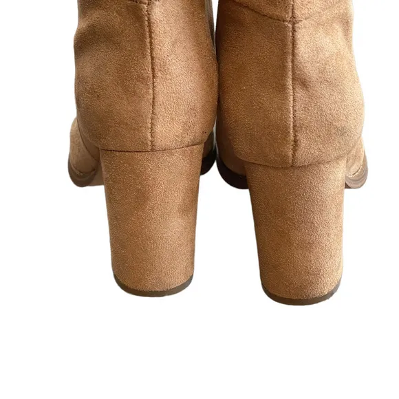 Nine West Tall Block Hell Leather Boots Almond toe Cognac Womens Size 6.5M