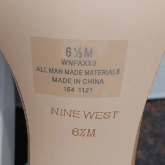 Nine West Women's Mint Green Heeled Sandals...SIZE 6.5