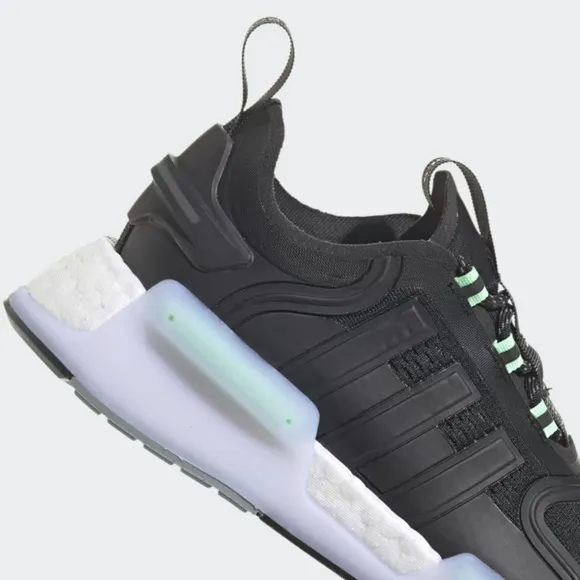 NMD V3