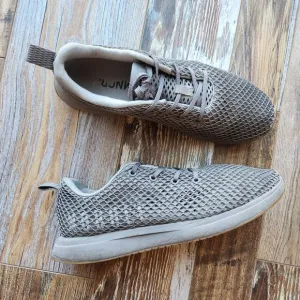 NOBULL Mesh Runner Running Shoes Cushion Lace-Up Clay Gray Unisex M11 W12.5