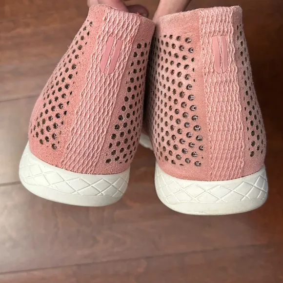 NOBULL Unisex Mid Trainers in Rose Pink Suede, Women’s Size 9.5/Men’s 8