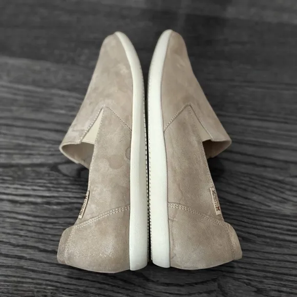 NWOB MEPHISTO Korie Metallic Beige Slip On Comfort Shoes Women's Size 9