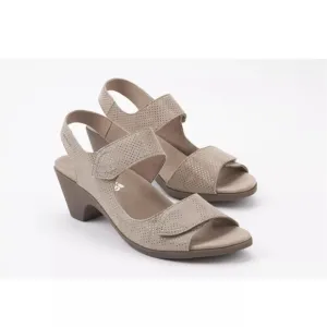 NWOB Womens Mephisto Cecilia Brown Beige Heels size 10