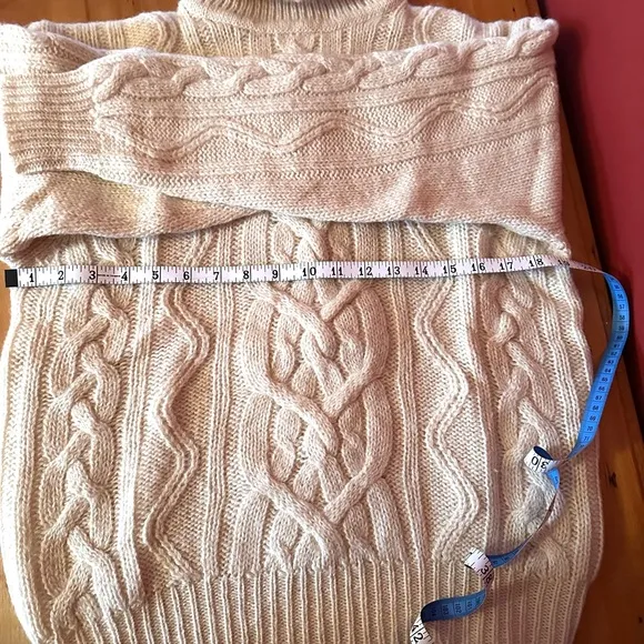 🐑NWOT 100% wool turtleneck fisherman’s knit sweater, size XL