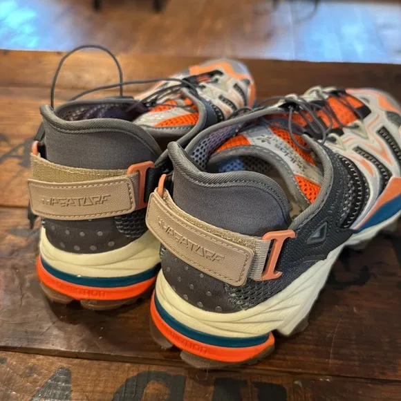 NWOT Adidas HYPERTURF ADVENTURE Sneakers