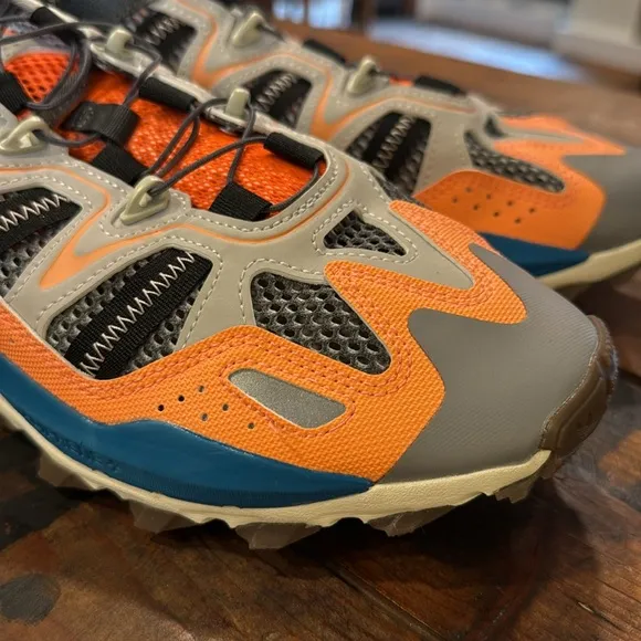 NWOT Adidas HYPERTURF ADVENTURE Sneakers