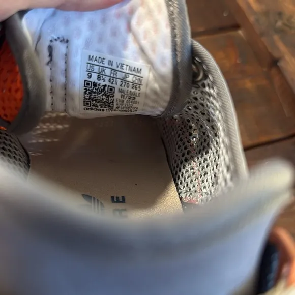 NWOT Adidas HYPERTURF ADVENTURE Sneakers