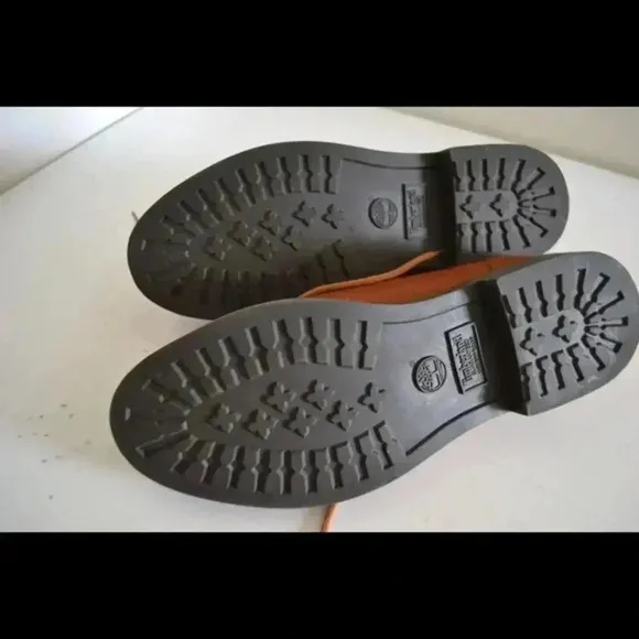 NWOT men's timberland shoes
