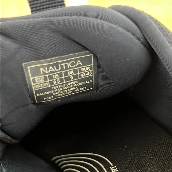 NWOT Nautica Men's Navy Sneakers