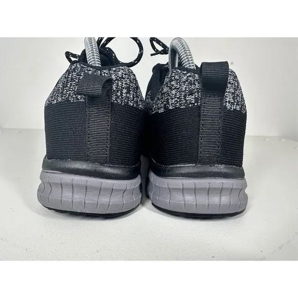 NWOT! Nortiv 8 Work Shoes Steel Toe Safety Black Sneakers Lightweight Size 9