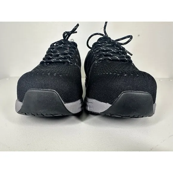 NWOT! Nortiv 8 Work Shoes Steel Toe Safety Black Sneakers Lightweight Size 9
