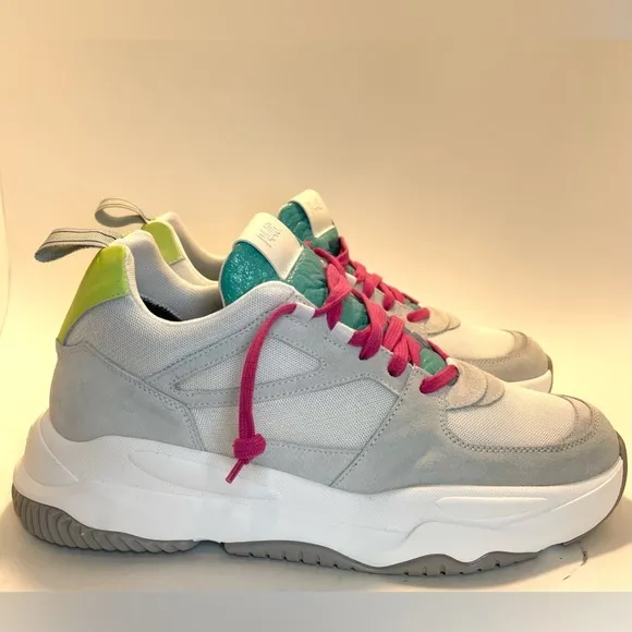 NWOT P448 Women’s Luke Sneakers Shabby Nib Size 43 EU (12.5-13 US)