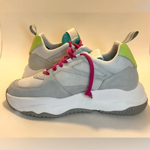 NWOT P448 Women’s Luke Sneakers Shabby Nib Size 43 EU (12.5-13 US)