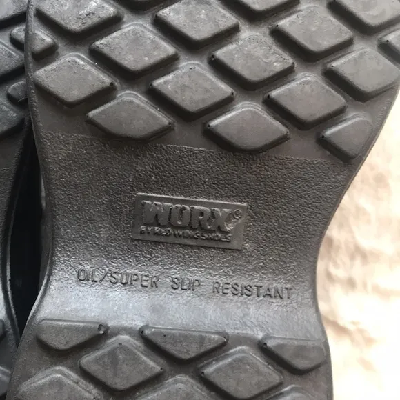 NWOT WORX by Red Wing Shoes Women's 6554 Diamond Sole Athletic Shoe Size 7.5