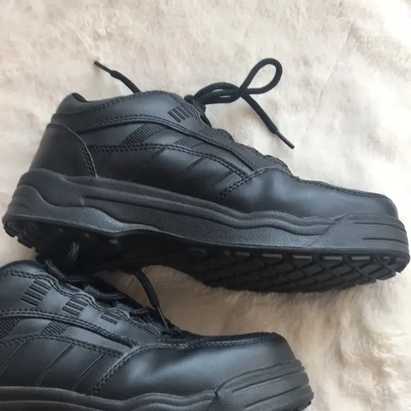 NWOT WORX by Red Wing Shoes Women's 6554 Diamond Sole Athletic Shoe Size 7.5