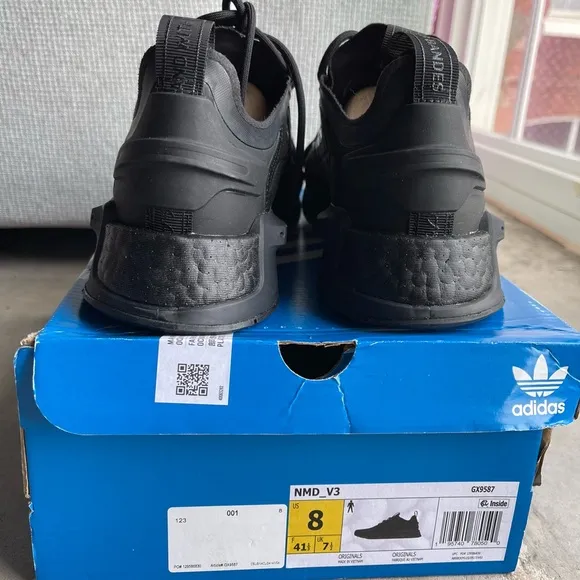 NWT Adidas Men's NMD_V3 Triple Black size 8 GX9587