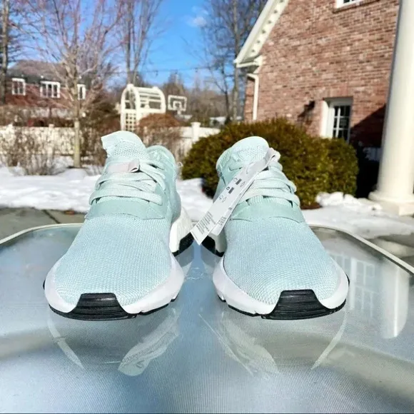 NWT Adidas Originals Pod S3.1 Sneakers Shoes in Vapour Green