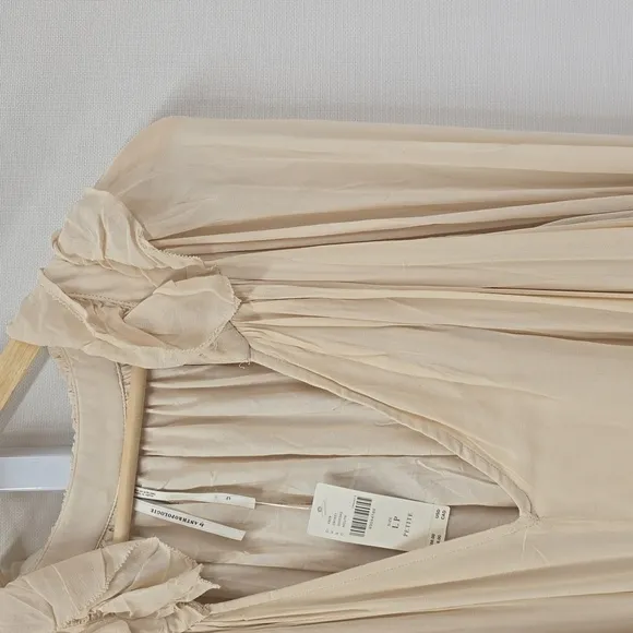 NWT Anthropologie Cream V-Neck Bishop Sleeve Chiffon Ruffle Dress LP