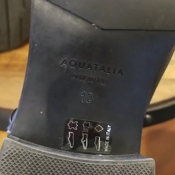 NWT Aquatalia Nellie Calf Boot
