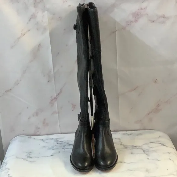 NWT Coach Mulan Round Toe Boots Size 6B