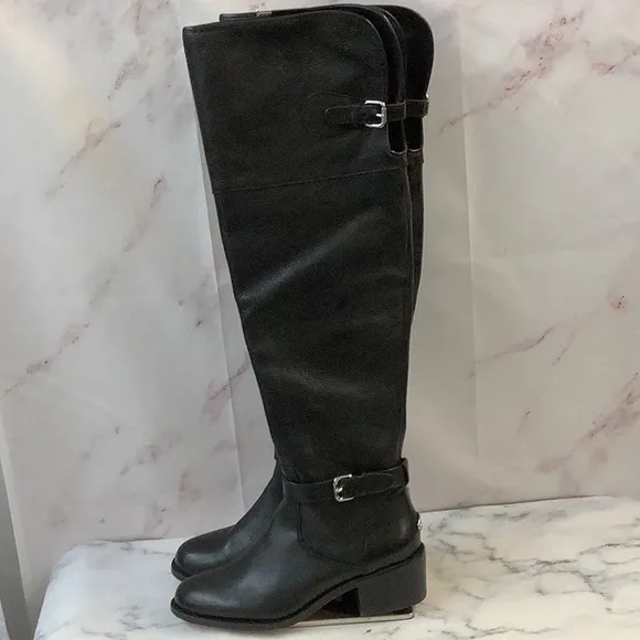 NWT Coach Mulan Round Toe Boots Size 6B