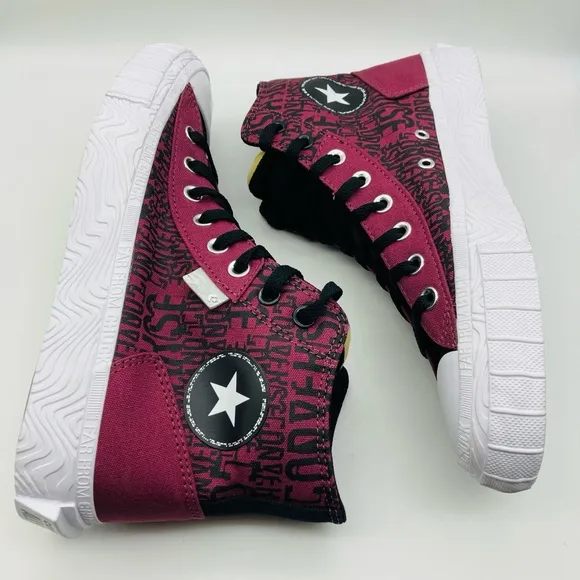 NWT Converse Chuck Taylor All-Star High Top Sneakers M 9/W 11/275mm