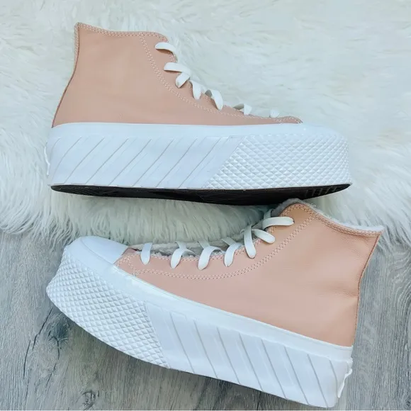 NWT Converse Chuck Taylor All Star Lift 2X Platform Cozy Tones Women’s Shoes