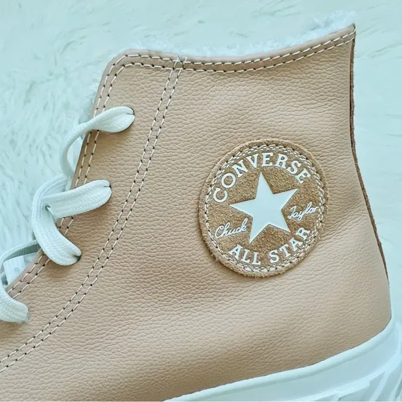 NWT Converse Chuck Taylor All Star Lift 2X Platform Cozy Tones Women’s Shoes