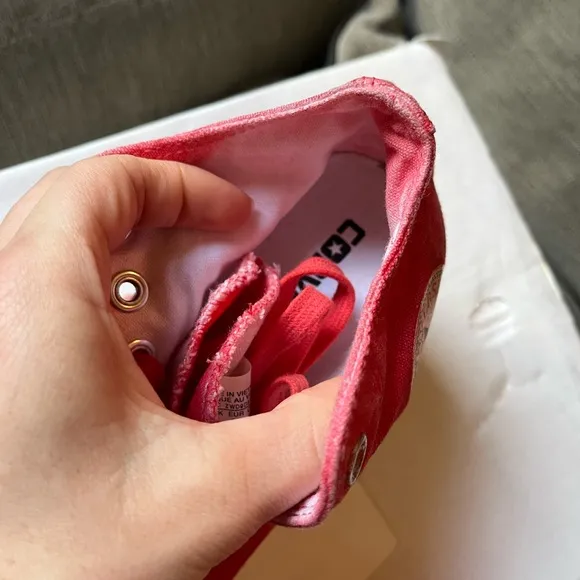 NWT: Converse Women's Red high heel Sneakers