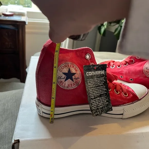 NWT: Converse Women's Red high heel Sneakers