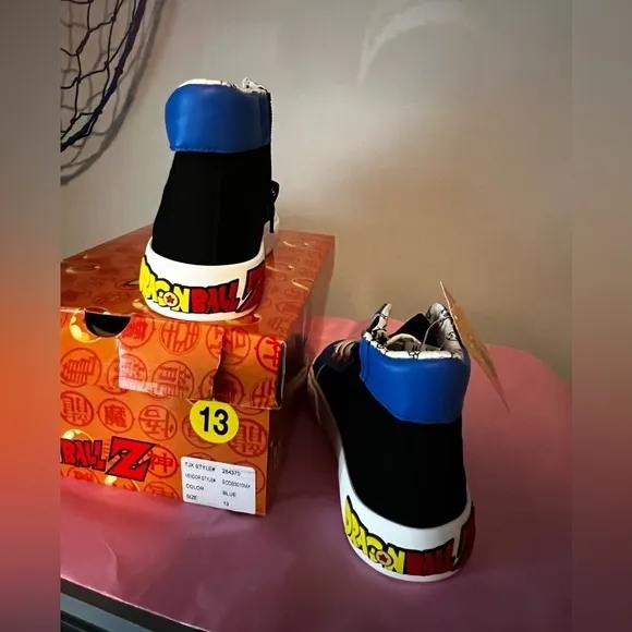 Nwt-dragonball Z Boys High Top Sneakers