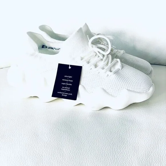 NWT in Box Gorgeous BERNIE MEV 39 (8-8.5 US) Davin Comfort white Chunky Sneakers